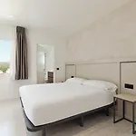 西昌公寓酒店 4*