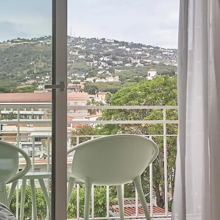 Aparthotel Xic 4*