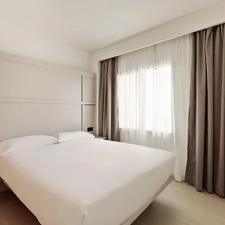 Ξενοδοχείο με διαμερίσματα Xic Platja d'Aro