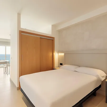 Aparthotel Xic 4*