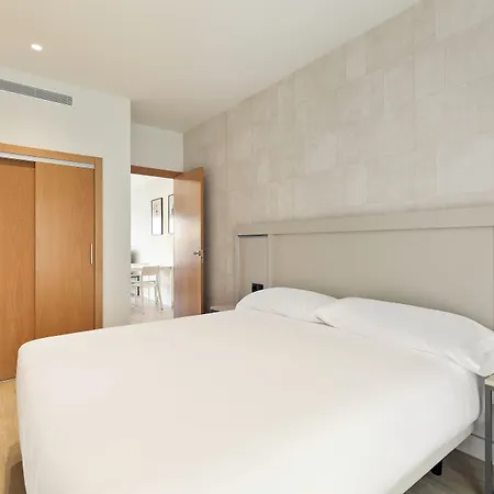 Aparthotel Xic 4*