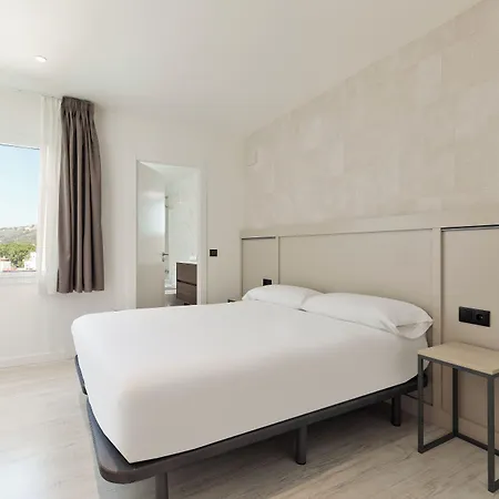Xic Aparthotel
