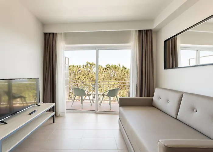 Xic Aparthotel Castell-Platja d’Aro