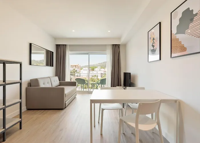 Aparthotel Xic Castell-Platja d’Aro