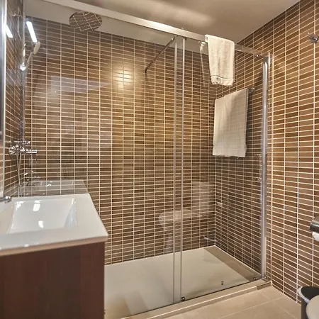 Xic 4* بلاتجا ذارو