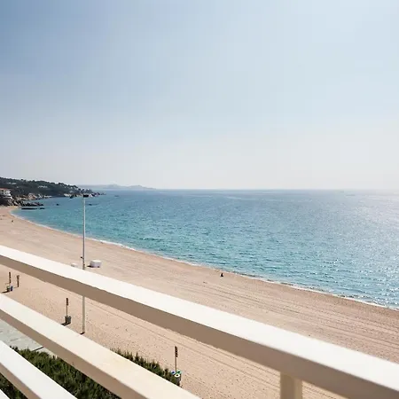 Xic Aparthotel 4*